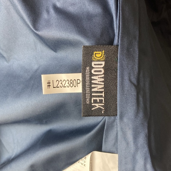 L.L. Bean Women's Bean's Down Hooded Jacket, Colorblock - Picture 4 of 5